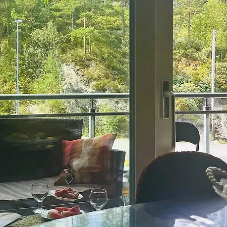 公寓 4 Person In Frekhaug